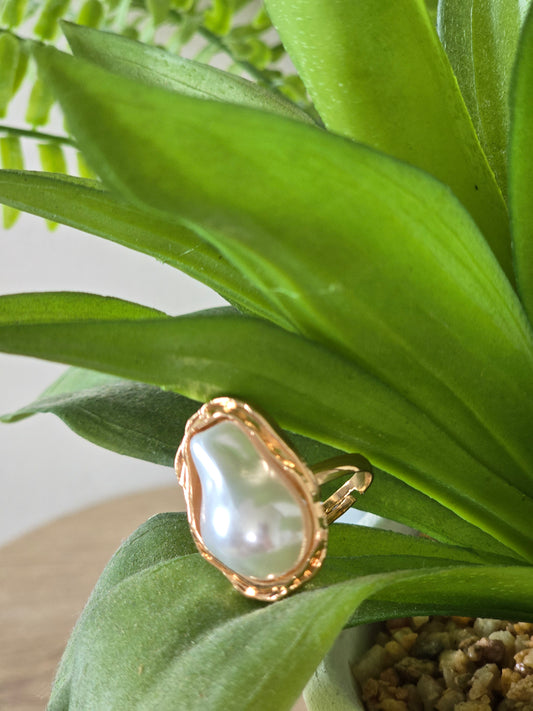 Pearl Ring