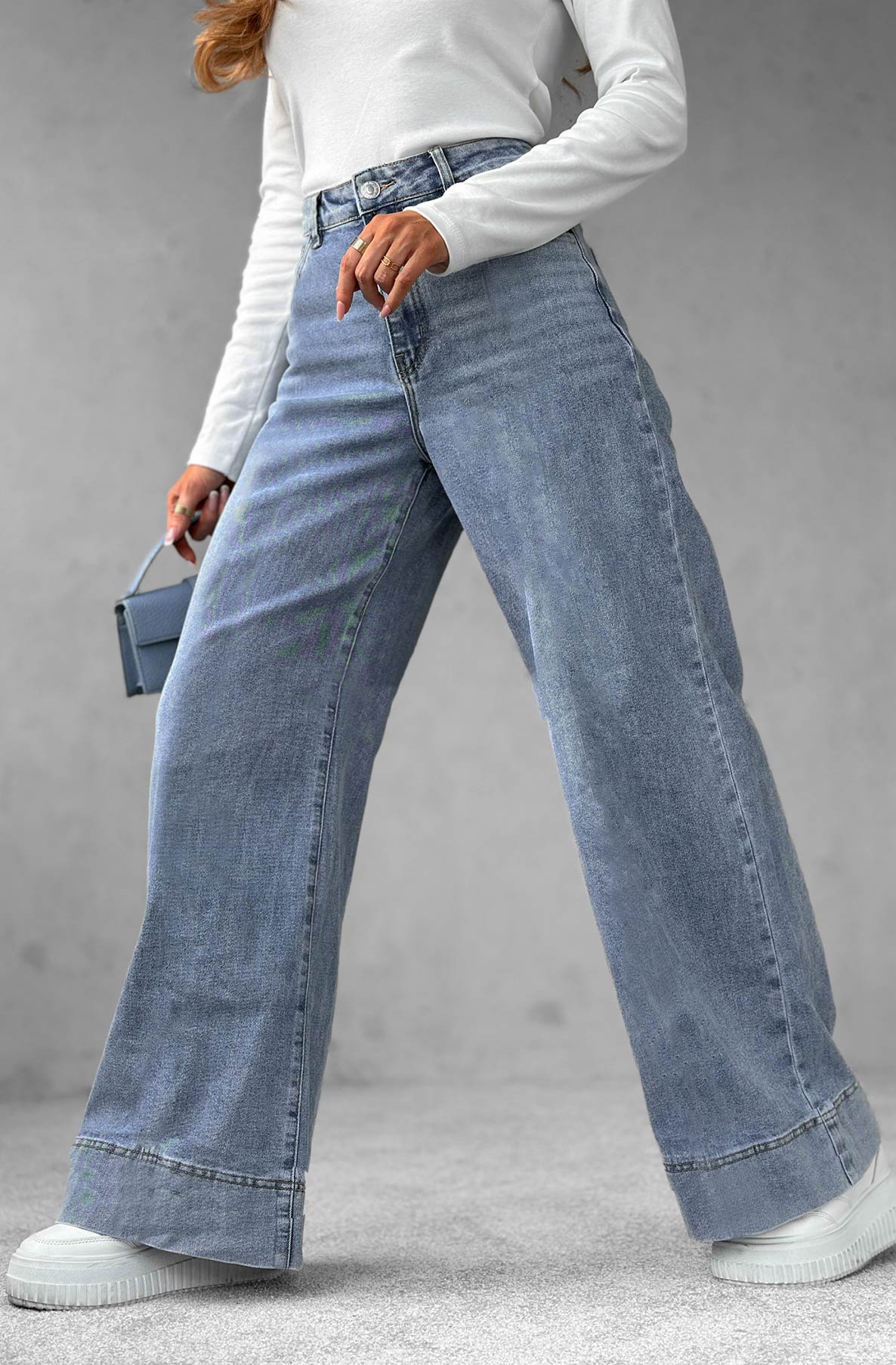 Erin Flare Jeans