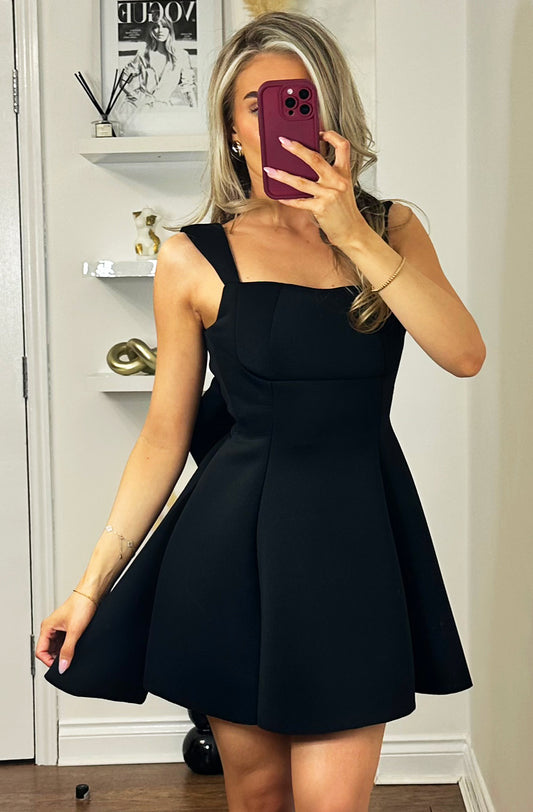 Dolly Backless Dress Black