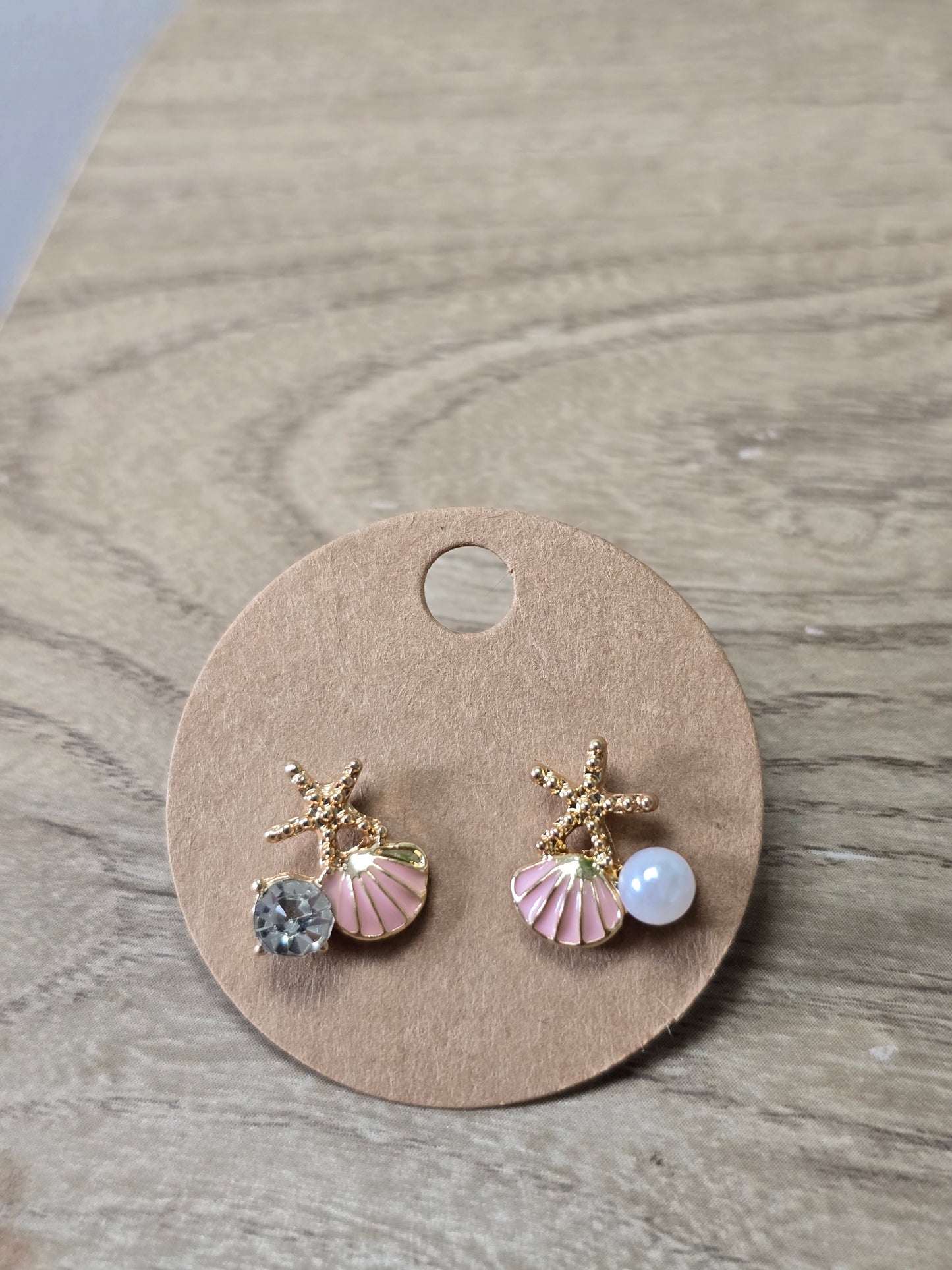 Shell Pearl Diamante Earrings